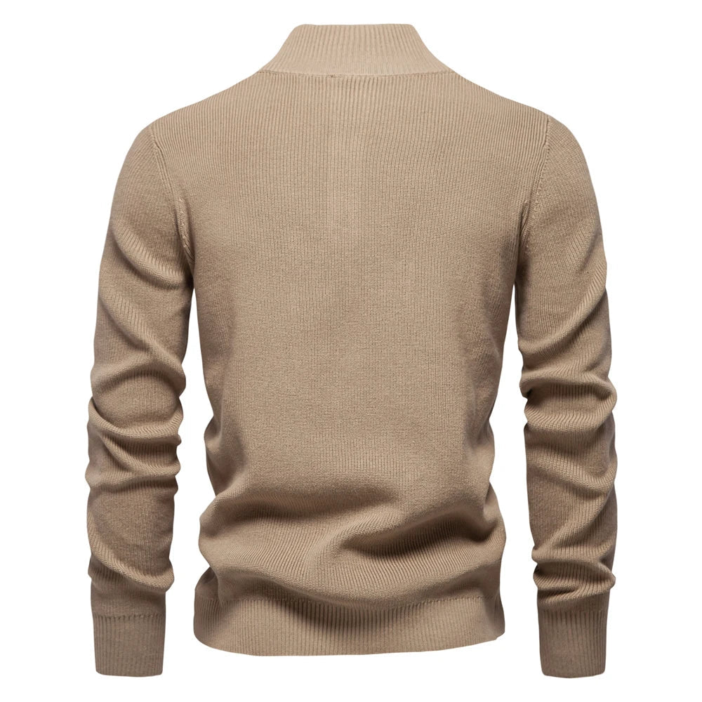 Konrad | Stilig herregenser med knappedesign